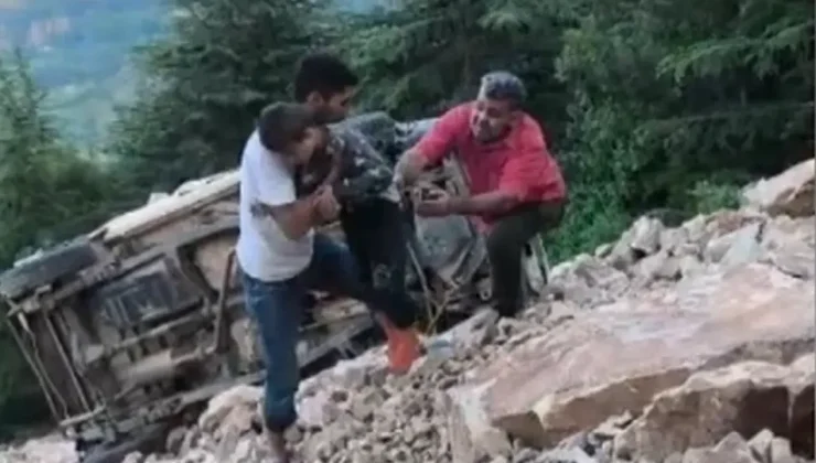 İslahiye’de uçuruma yuvarlanan otomobilde 3 kişi hayatını kaybetti!