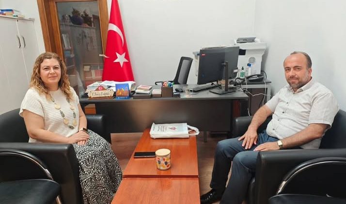 İlçe Müftüsü Dr. Mustafa Demir’den Kütüphane Ziyareti