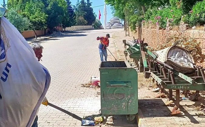 İslahiye Belediyesi Temizlik Çalışmalarını Sürdürüyor
