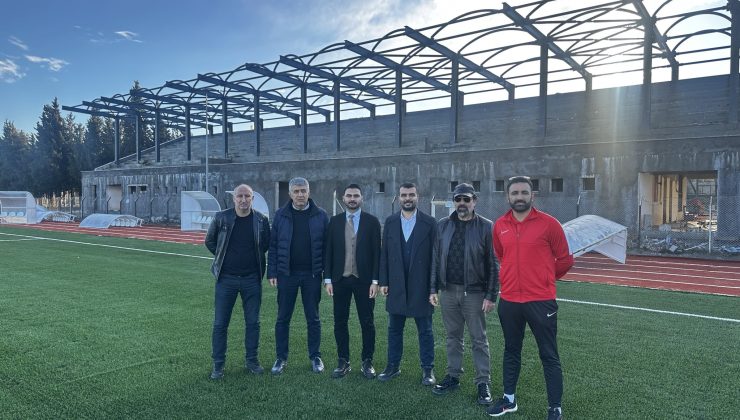 Gaziantep Amatör Spor Kulüpleri Federasyonu Başkanı İslahiye Stadı’nda İncelemelerde Bulundu