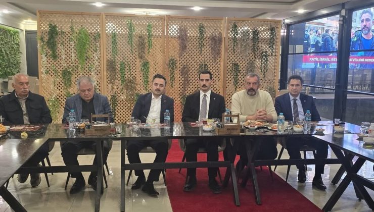 İslahiye Ticaret Odası İftar Programında İş Dünyası Bir Araya Geldi