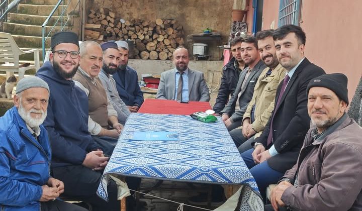 Din Görevlilerinden Oku-Yorum Projesine Yoğun İlgi