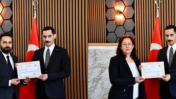 İslahiye’de Eğitimcilere “Başarı Belgesi” Takdimi