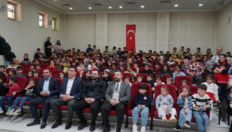 İslahiye’de 23 Nisan Çocuk Tiyatro Festivali Coşkusu