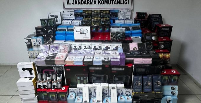 Gaziantep’te 3 Milyonluk Kaçak Ürün Ele Geçirildi