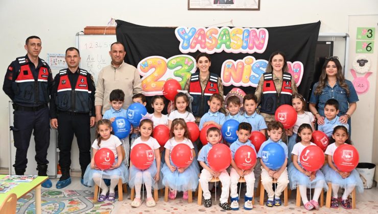 23 Nisan’da Jandarmadan Öğrencilere Anlamlı Ziyaret
