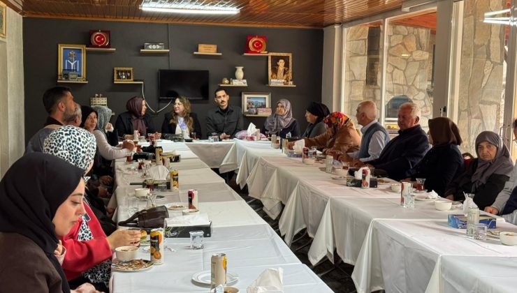 Kaymakam Mehmet Soylu Şehit Ailelerini Evinde Ağırladı