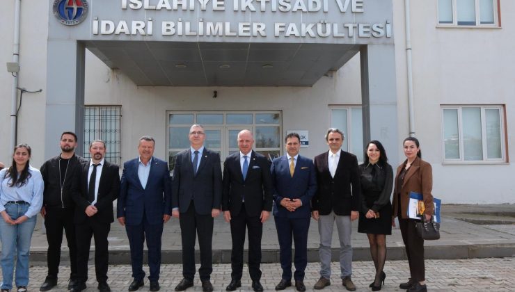 İslahiye’de “İş Hayatı, Girişimcilik ve Kariyer” Söyleşisi Yoğun İlgi Gördü