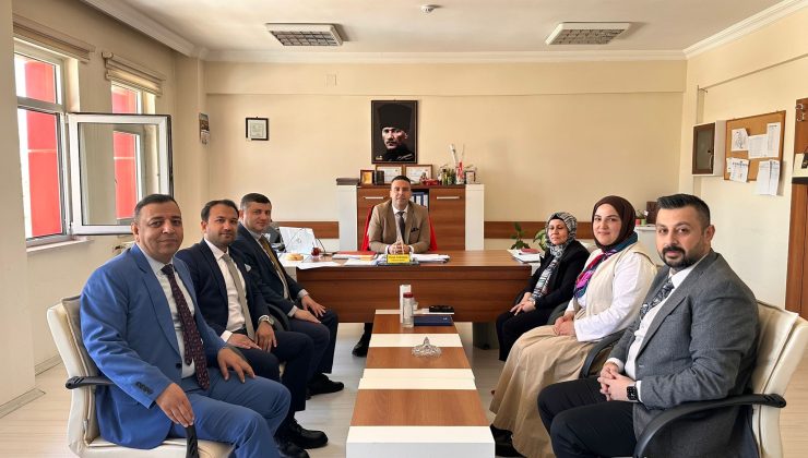 İl Müdürü Zeybek’ten İslahiye Sosyal Hizmet Merkezi’ne Ziyaret