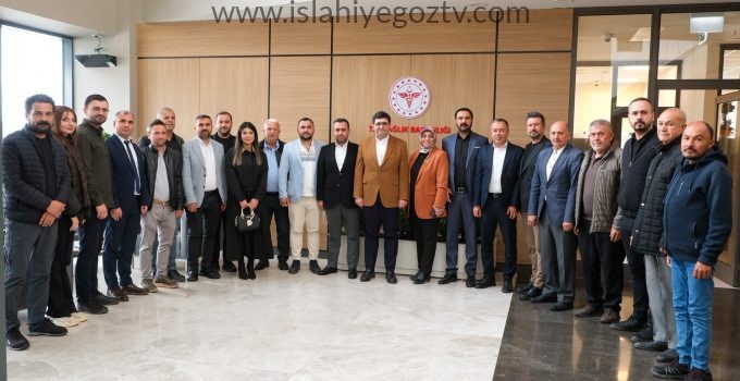 AK Parti İslahiye Teşkilatından Başhekim Uluşan’a Hayırlı Olsun Ziyareti