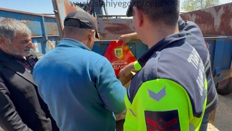 Trafik Jandarmasından “Reflektör Tak, Görünür Ol” Projesi